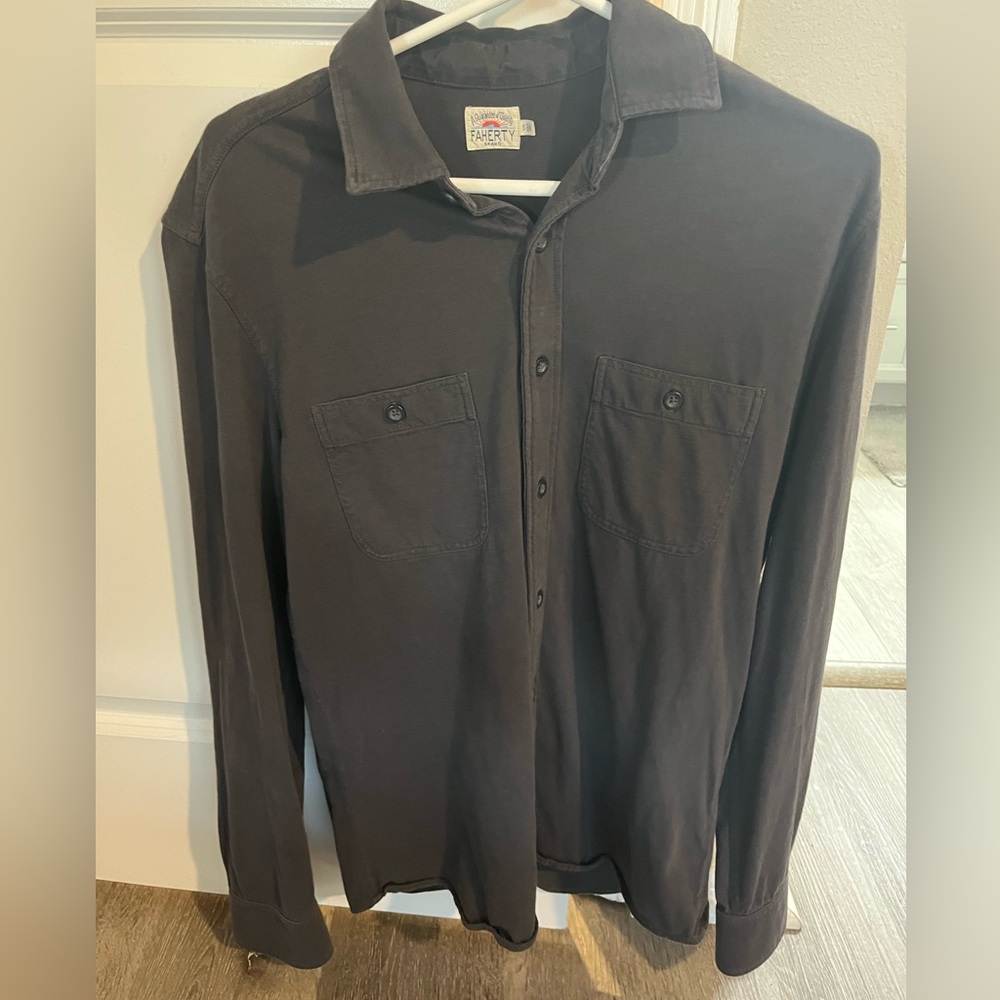 Faherty knit season shirt